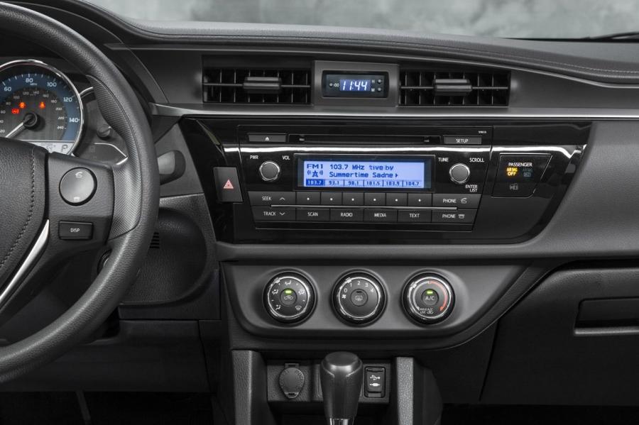  Toyota Corolla 2014 года  (фото 117 из 212)